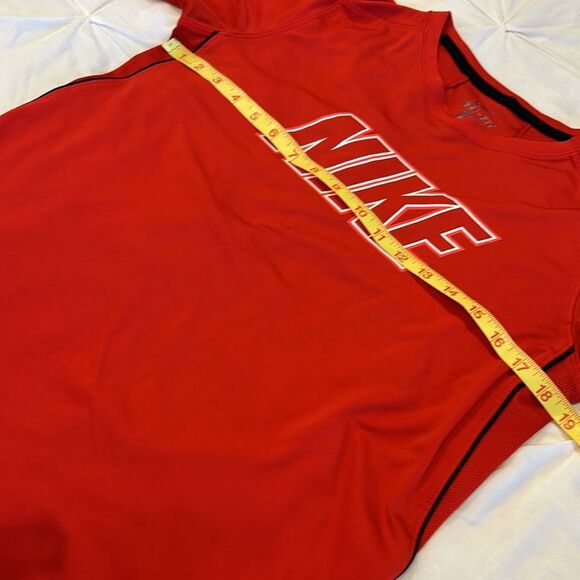 Nike Dri Fit Red Athletic Crew Neck Short Sleeves T-Shirt Size XL - Picture 7 of 10